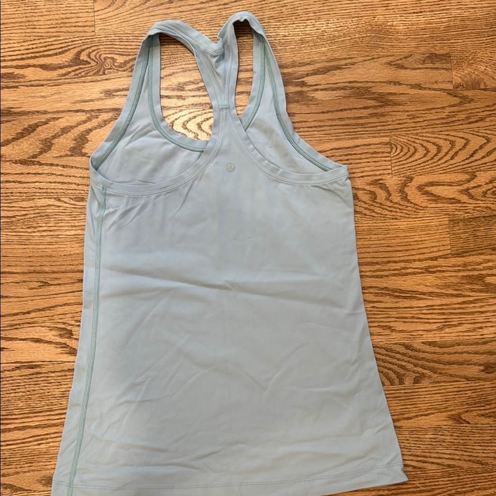 Lululemon tank